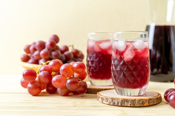 fresh grape juice