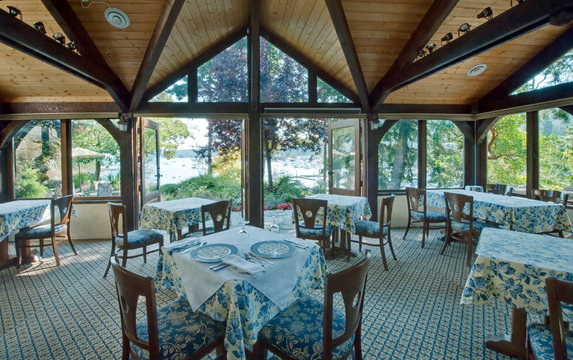 Tables in empty restaurant