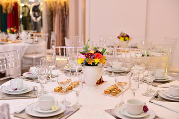 festive table setting