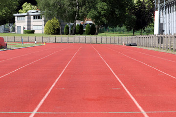 Naklejka premium Un couloir d'une piste d'athlétisme 