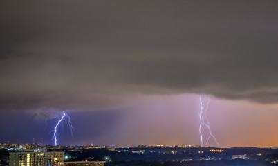 Fototapeta na wymiar Lightning and heavy clouds over the US capital