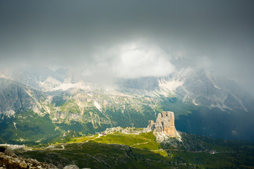 Fototapeta premium Cinque Torri in italian Alps