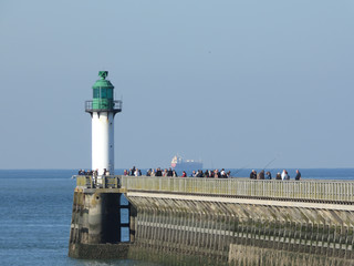 phare calais