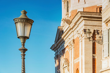 Fototapeta na wymiar Old street lantern in Rome