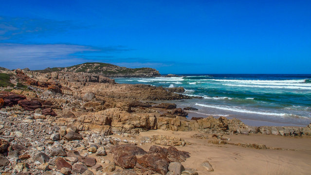 South Africa, Garden Route, rocky beach by the Indian Ocean, Plettenberg