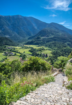 France, Vaucluse, Mont Ventoux and cobbled stairs of the perched village of Brantes