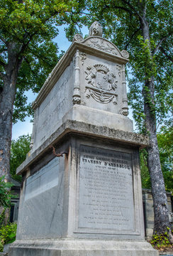 France, 20th arrondissement of Paris, Pere Lachaise Cemetery, sepulchre of Henri Laurent Mosheim Framery dAmbreuscq (1765-1839) (former General Consul of France in the United States of America)