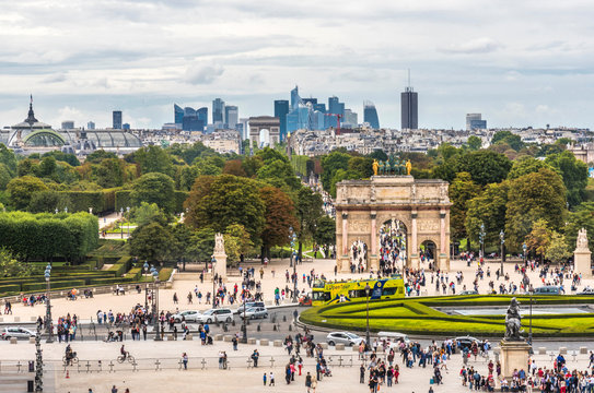France, 1st arrondissement of Paris, the Arc de triomphe du Carrousel, the Tuileries Garden, the Arc de triomphe de l'Etoile and the business district of la Defense