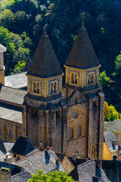 Europe,France,Midi-Pyrenees,Aveyron,Conques,Sainte-Foy, Saint James way, seen from the church