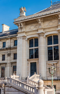 France, Paris, 1st arrondissement, Ile de la Cite, Place Dauphine, courthouse