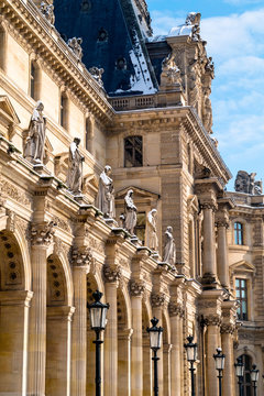 Europe, France, Ile de France, Paris, The Louvre, facade decorated with several sculptures