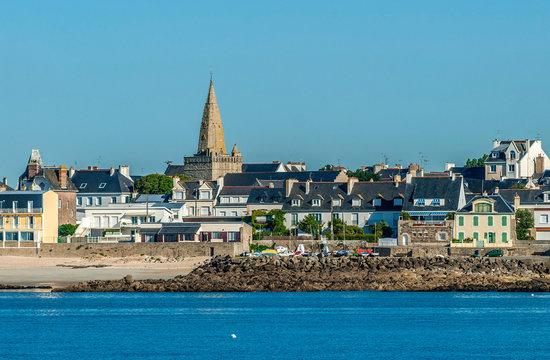 France, Brittany, Morbihan, Lorient agglomeration, Larmor-plage by the sea
