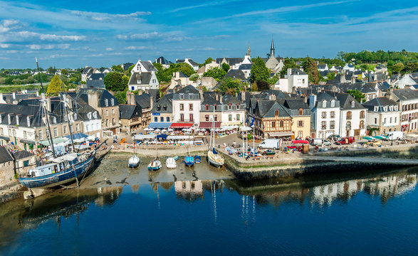 France, Brittany Saint Goustan medieval port at Auray