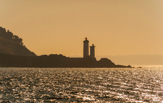 France, Brittany, Goulet de Brest, Plouzane, Petit Minou lighthouse (1848) and old tower of the semaphore of the national navy