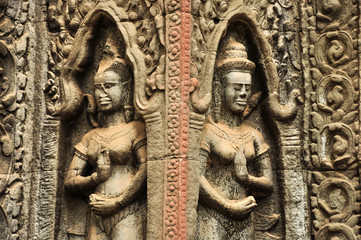 old sculptures and Stone murals at Angkor wat