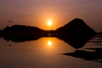 Fototapeta na wymiar Sunset at Kuta Beach, Pantai Kuta, Lombok, Indonesia