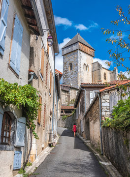 France, Piedmont of the Pyrenees, Haute Garonne, Saint Bertrand de Comminges, street leading to the cathedral Sainte-Marie (11th-16th century) Saint James way (UNESCO World Heritage) (Most Beautiful Village in France)