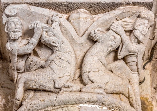 France, Tarn-et-Garonne, Saint Pierre of Moissac abbey (Saint James way), capital of the narthex (representing Samson's fight with the Lion)