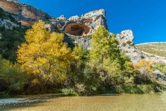 Spain, autonomous community of Aragon, Sierra y Ca&ntilde;ones de Guara natural park, canyon of the Vero river, ravine of la Fuente (UNESCO World Heritage for the rock sites paintings)