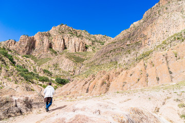 Trekker in the sierra, Rancho La Joya, Ranch John Wayne, Durango, Mexico, Central America