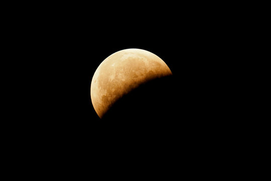 Seine et Marne. Total lunar eclipse of January 21, 2019. Partial phase after the totality.