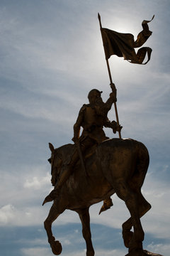 Jeanne d'arc statue mounting horse and holding a flag, 1er arrondissement, Paris, France