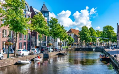 Fotobehang Alkmaar, Holland -Grachten © Comofoto