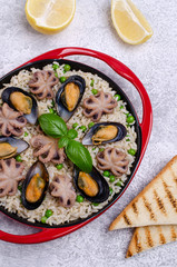 Seafood with brown rice