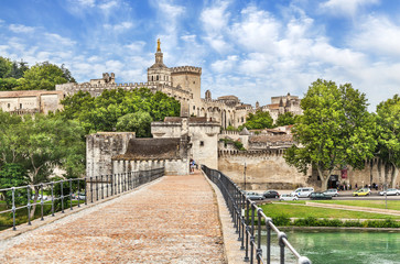 Fototapeta na wymiar Avignon Bridge with Popes Palace, Pont Saint-Benezet, Provence, France