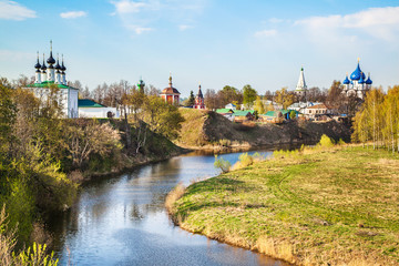 Fototapeta na wymiar Ancient city of Suzdal.