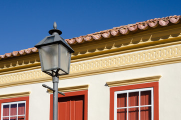 Arquitetura antiga colonial de uma cidade do interior do Paraná