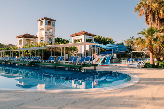 Sural Resort Hotel aqua zone with water slides and a pool