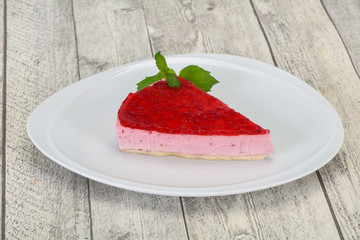 Soft Raspberry cheesecake served mint