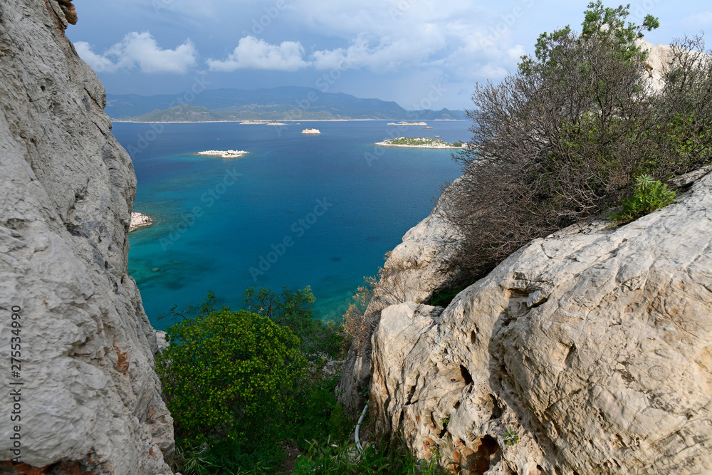 Canvas Prints Blick von Kastelorizo (Griechenland) auf die Inseln Psomi, Agrielea, Polifados Ena, Polifados Dio und die lykische Küste der Türkei 