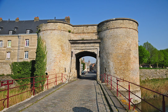 Le mura di Bergues, Pas-de-Calais, Hauts-de-France	