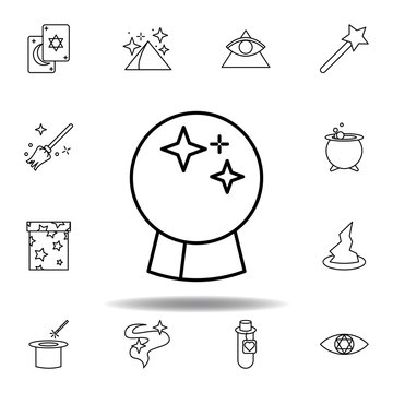 magic halloween ball outline icon. elements of magic illustration line icon. signs, symbols can be used for web, logo, mobile app, UI, UX