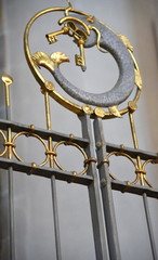 Nautisches Schmuckelement an einem Gitter in der Frauenkirche