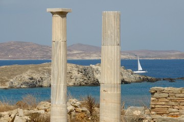 Fototapeta na wymiar The ancient Island of Delos near Beautiful Mykonos Greece