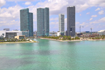 Fototapeta na wymiar Miami, Florida, USA-20 May, 2019: Scenic Miami harbor on a bright sunny day