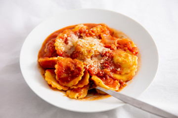 Ravioli with tomato sauce