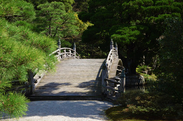 日本庭園と太鼓橋