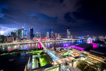 Fototapeta premium Fireworks Brisbane Riverfire