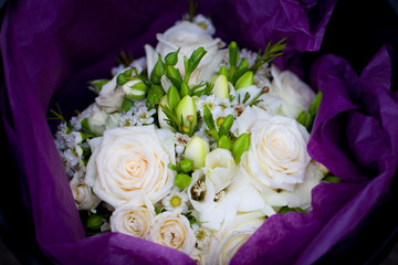 Bouquet of flowers with White roses