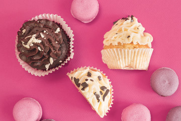 Cupcakes and macarons