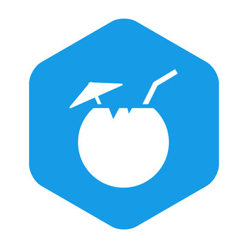 Icono plano bebida de coco en hex&aacute;gono color azul