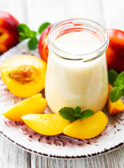 Yogurt with fresh nectarines