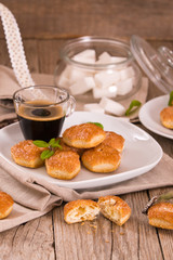 Puff pastries with custard cream.