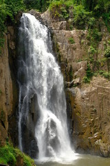 Fototapeta na wymiar Waterfall in the national park very beautiful in nature.