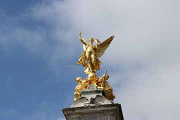 ヴィクトリア記念碑