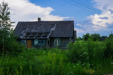 Fototapeta na wymiar Old traditional abandoned buildings in the village.Country life.